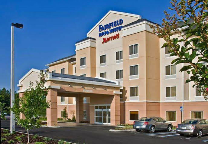 Fairfield Inn & Suites By Marriott Slippery Rock Exterior photo